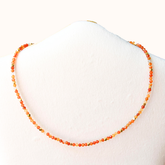Carnelian Choker Gold