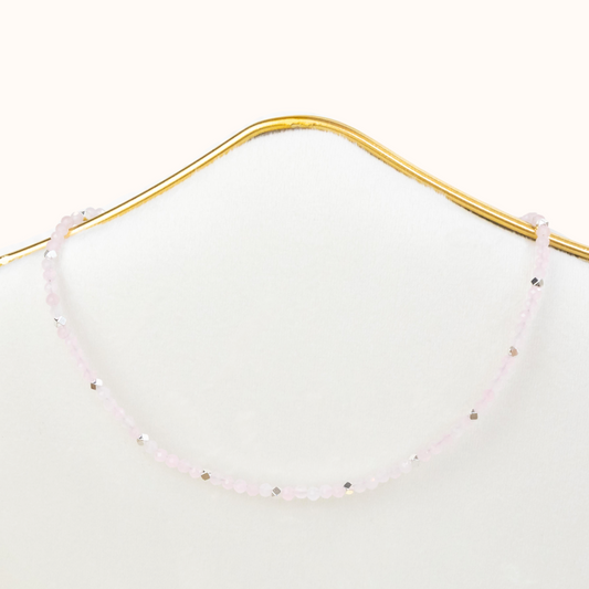Rozenkwarts Choker Zilver