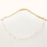Rozenkwarts Choker Goud