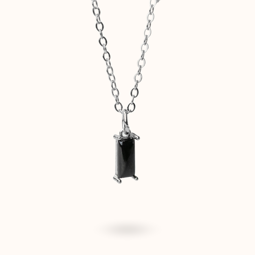 Fine Line Necklace Onyx Rectangle Silver