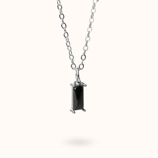 Fine Line Necklace Onyx (Anti Stress) Rectangle Silver
