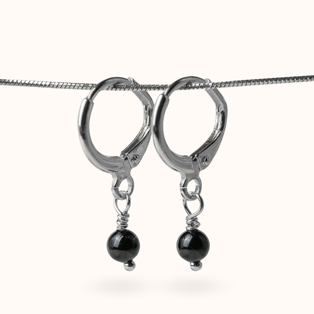 Fine Line Earrings Onyx Ball Silver