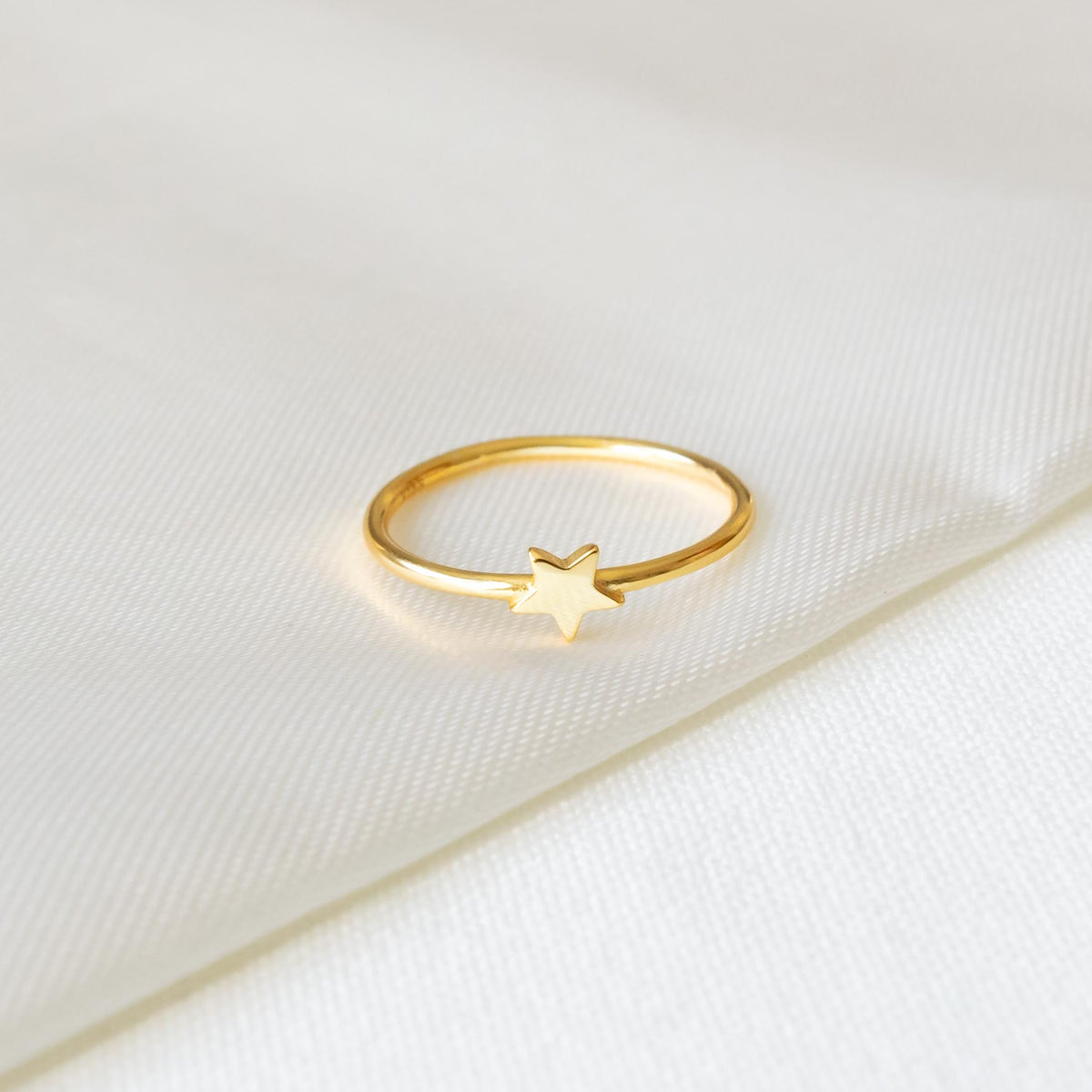 Star Ring Gold