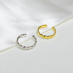 Twisted Ring
